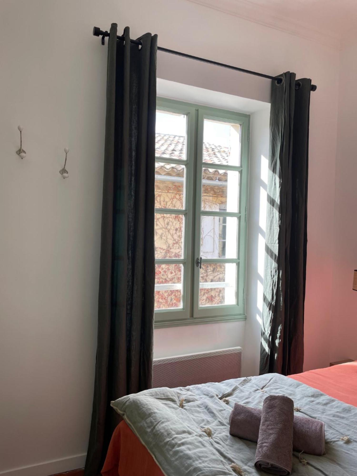 Apartamento L'écrin de Mona au coeur de Lourmarin Exterior foto